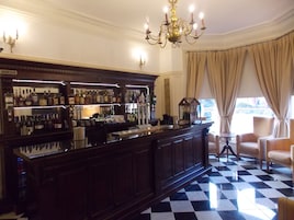 Bar (en la propiedad)
