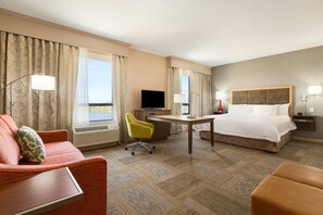 Iron/ironing board, free WiFi, bed sheets, alarm clocks - Hampton Inn by Hilton Edmonton/Sherwood Park (Sherwood Park)