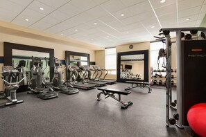 Fitness facility - Hampton Inn by Hilton Edmonton/Sherwood Park (Sherwood Park)