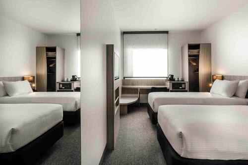 Premium bedding, in-room safe, desk, laptop workspace