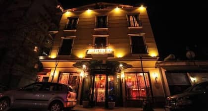 Dream Hotel