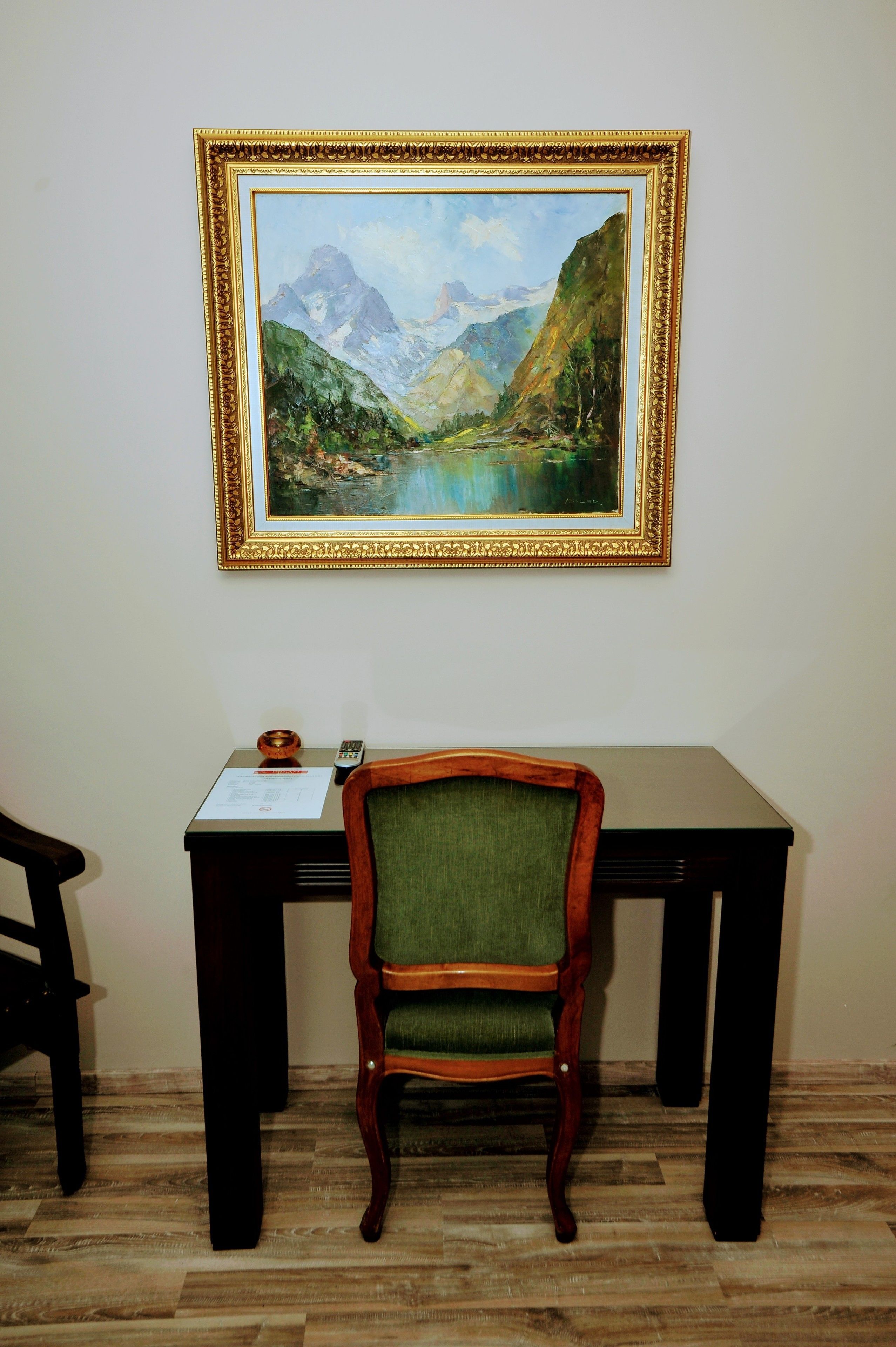 superior double room, 1 bedroom, balcony, city view | room amenity