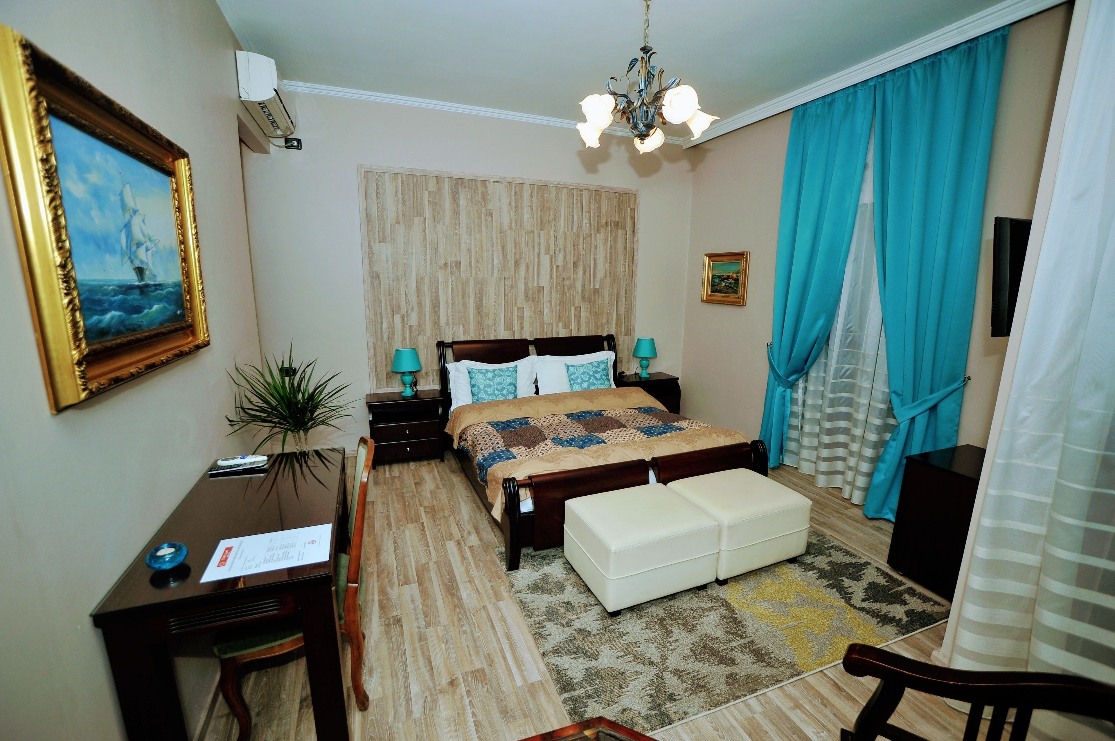 superior double room, 1 bedroom, balcony, city view | minibar, desk, soundproofing, iron/ironing board