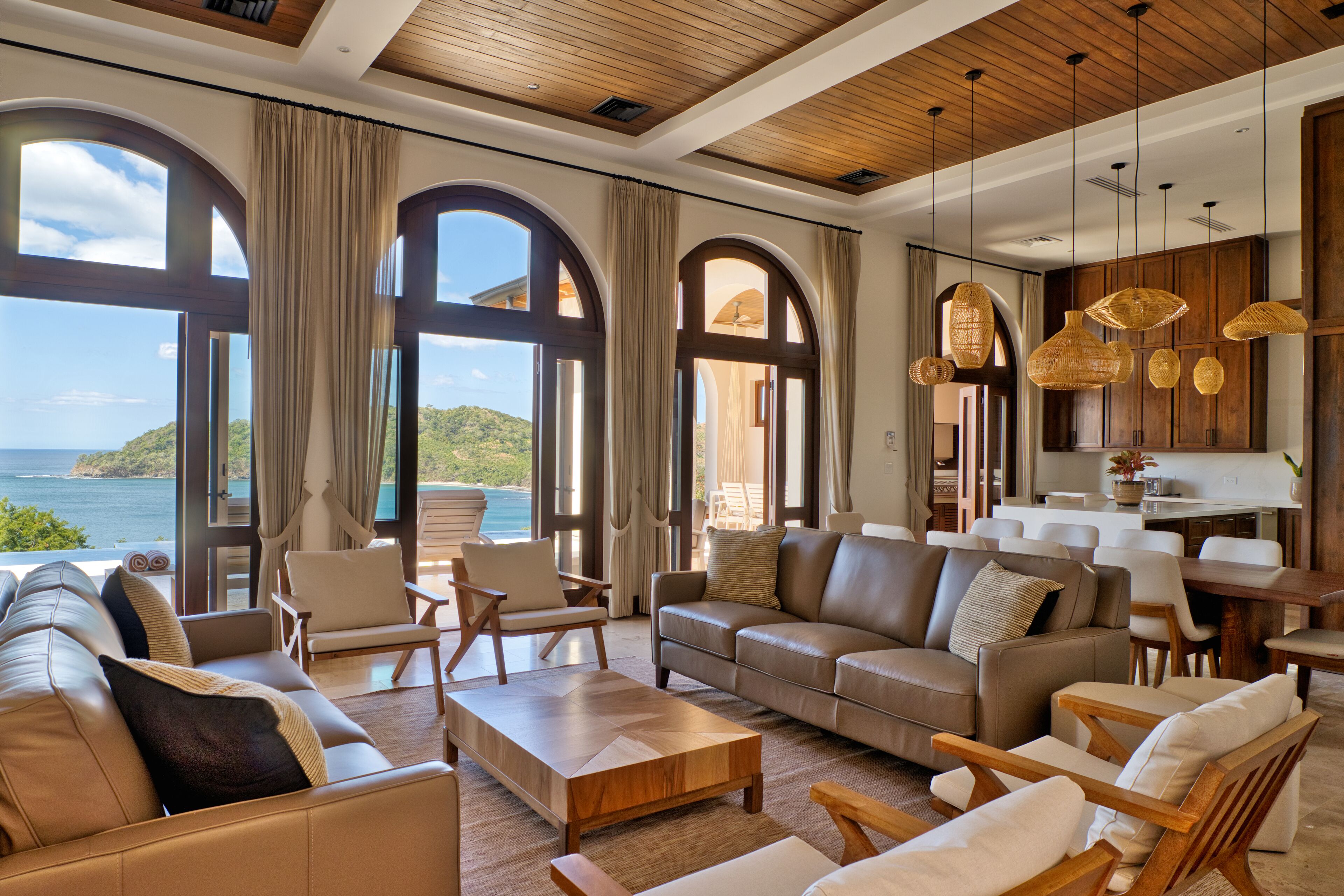 Deluxe villa, Meerdere bedden, privézwembad, uitzicht op zee (17 Punta Penca | 5 BR | 5.5 BA) | Woonruimte