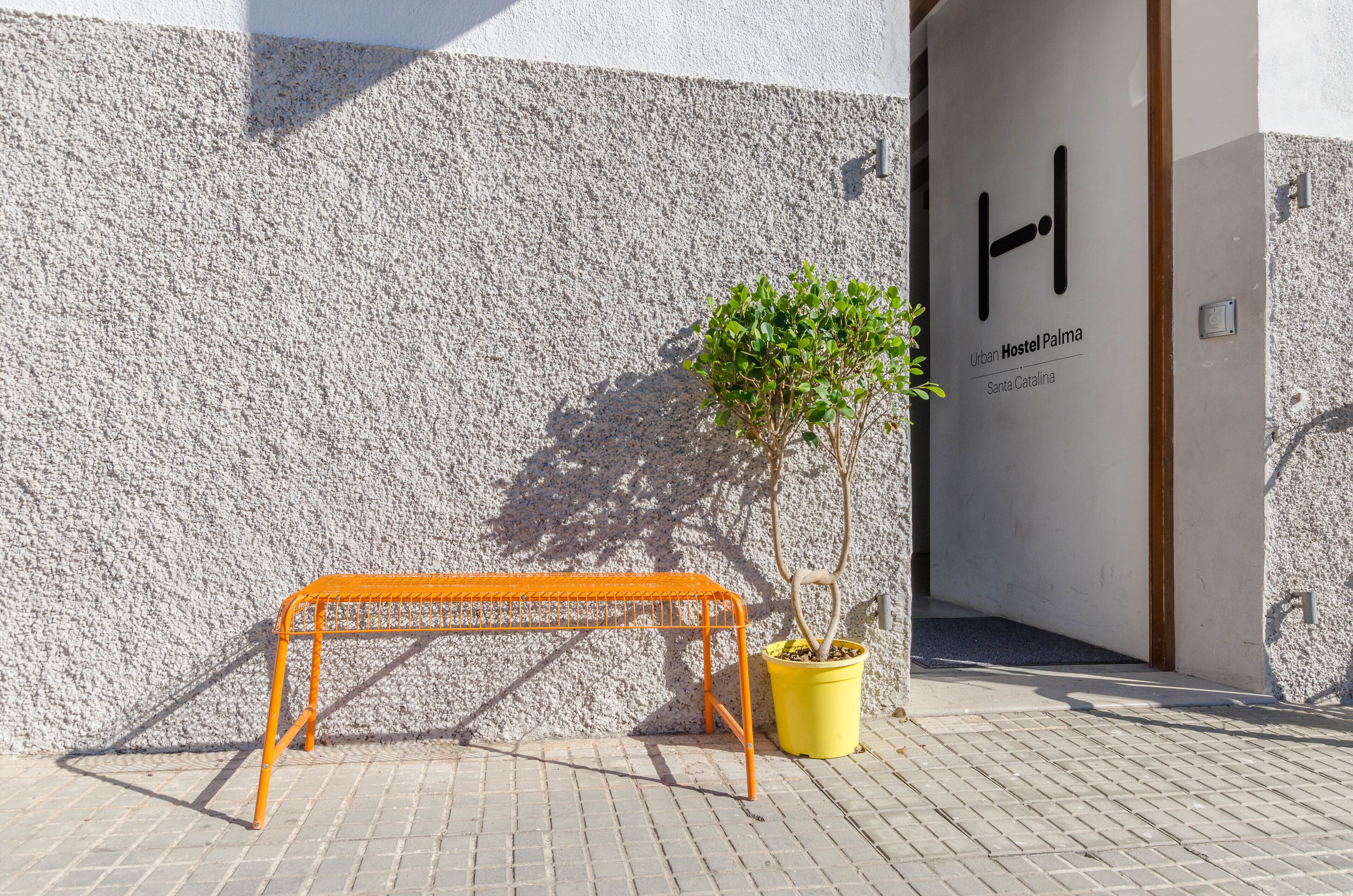 Mặt tiền nơi lưu trú