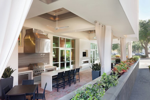 พื้นที่บาร์บีคิว/ปิกนิก