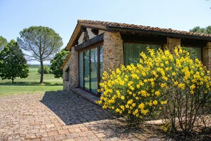 VILLA AIA | Terrace/patio - Agriturismo Nerbona (Colle di Val d'Elsa)