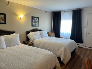 Chambre, 2 lits doubles, non-fumeur