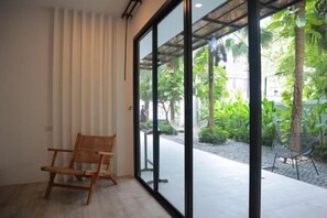 Phòng cách âm, nôi/giường cho trẻ sơ sinh 