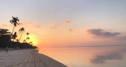 Krisada Beach Resort