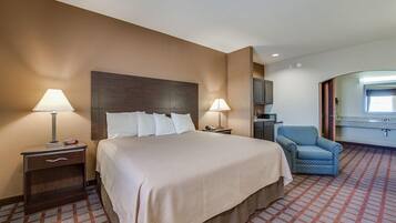 Quarto standard, 1 cama King | Escrivaninha, ferros/tábuas de passar roupa, Wi-Fi de cortesia