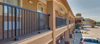 Executive Inn and Suites Cushing