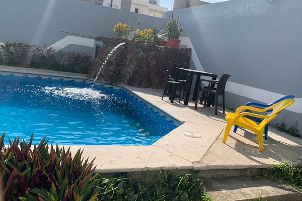 Outdoor pool, open 8 AM to 6:00 PM, sun loungers