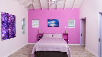 3 bedrooms, iron/ironing board, free WiFi