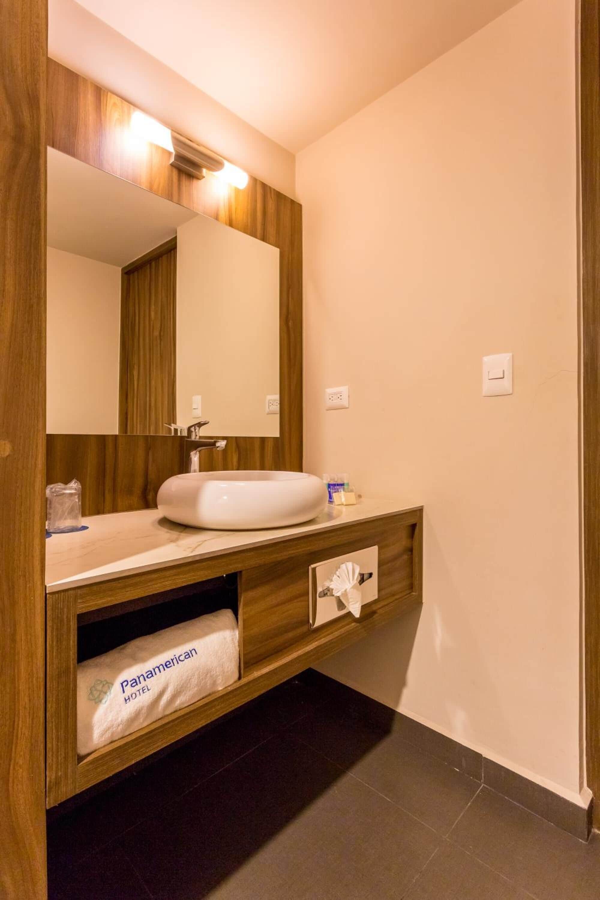 Photo - Hotel Panamerican