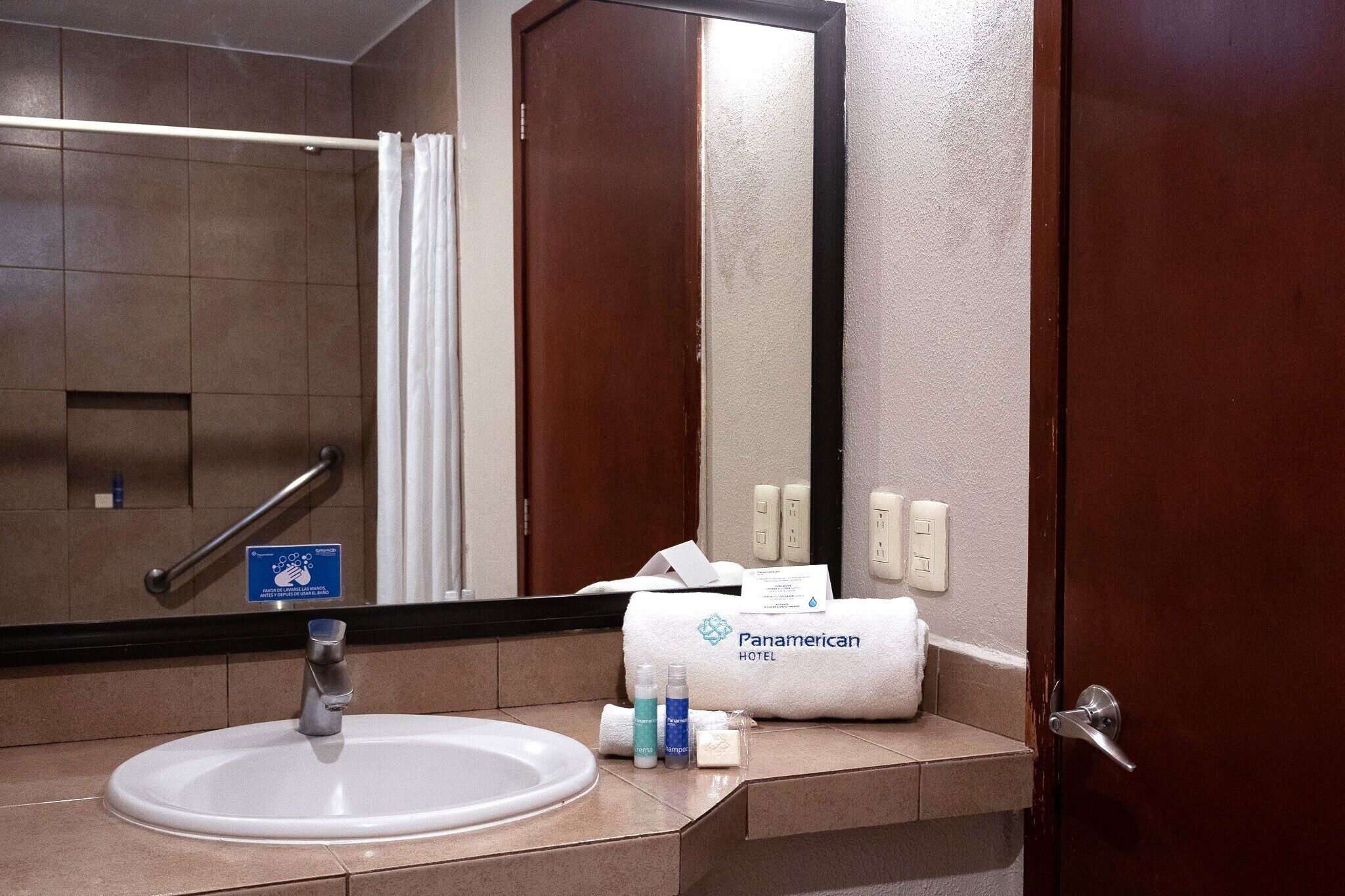 Photo - Hotel Panamerican