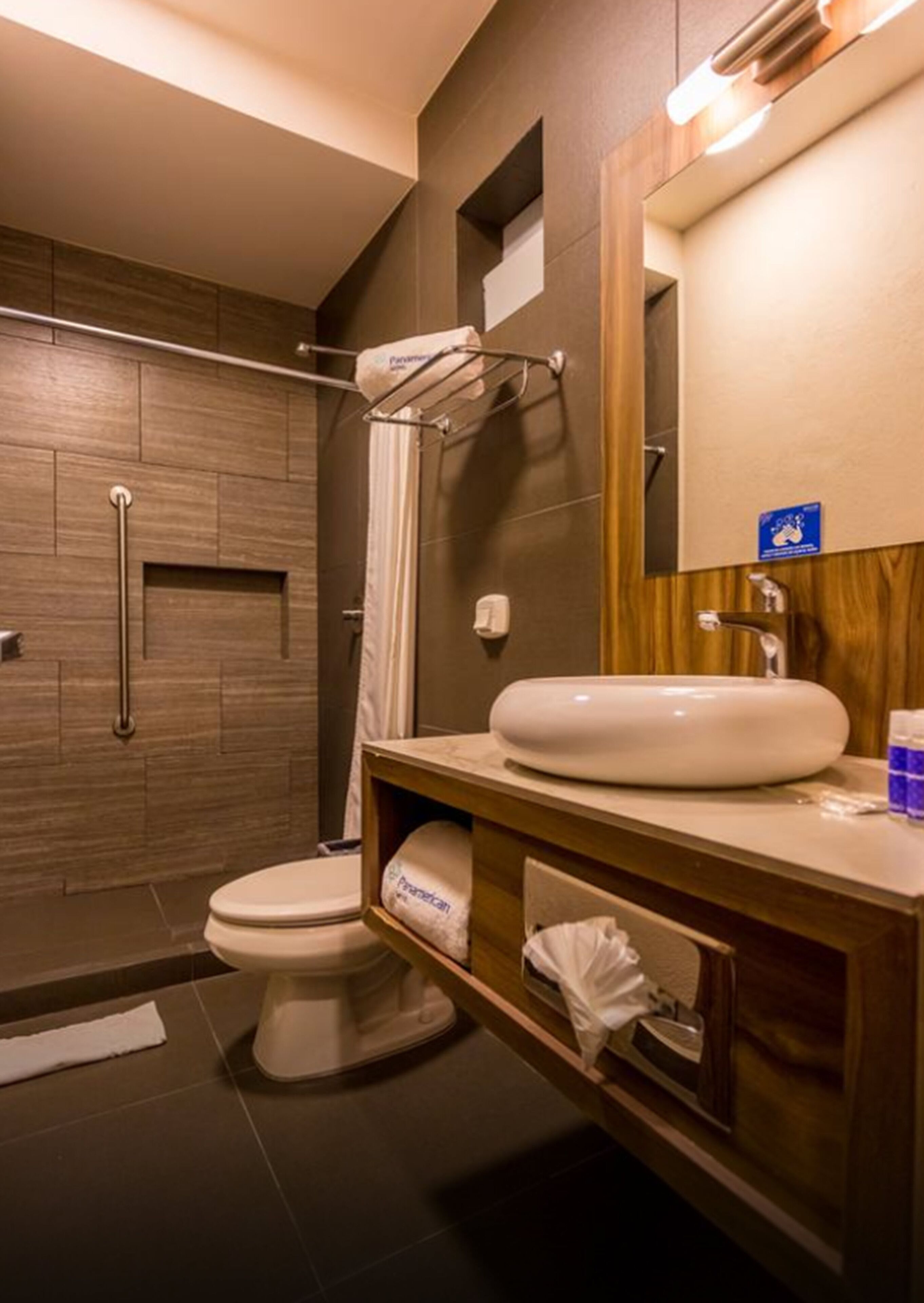 Photo - Hotel Panamerican