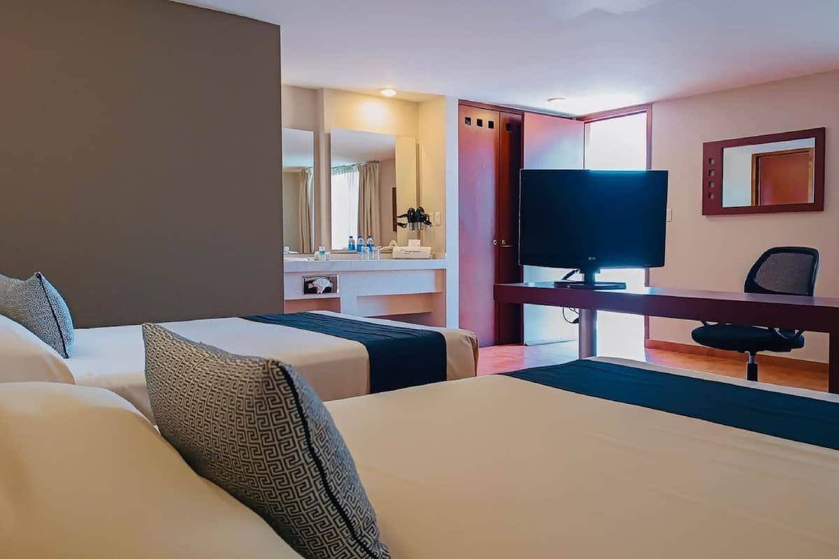 Familjerum | Skrivbord, gratis wi-fi och sängkläder