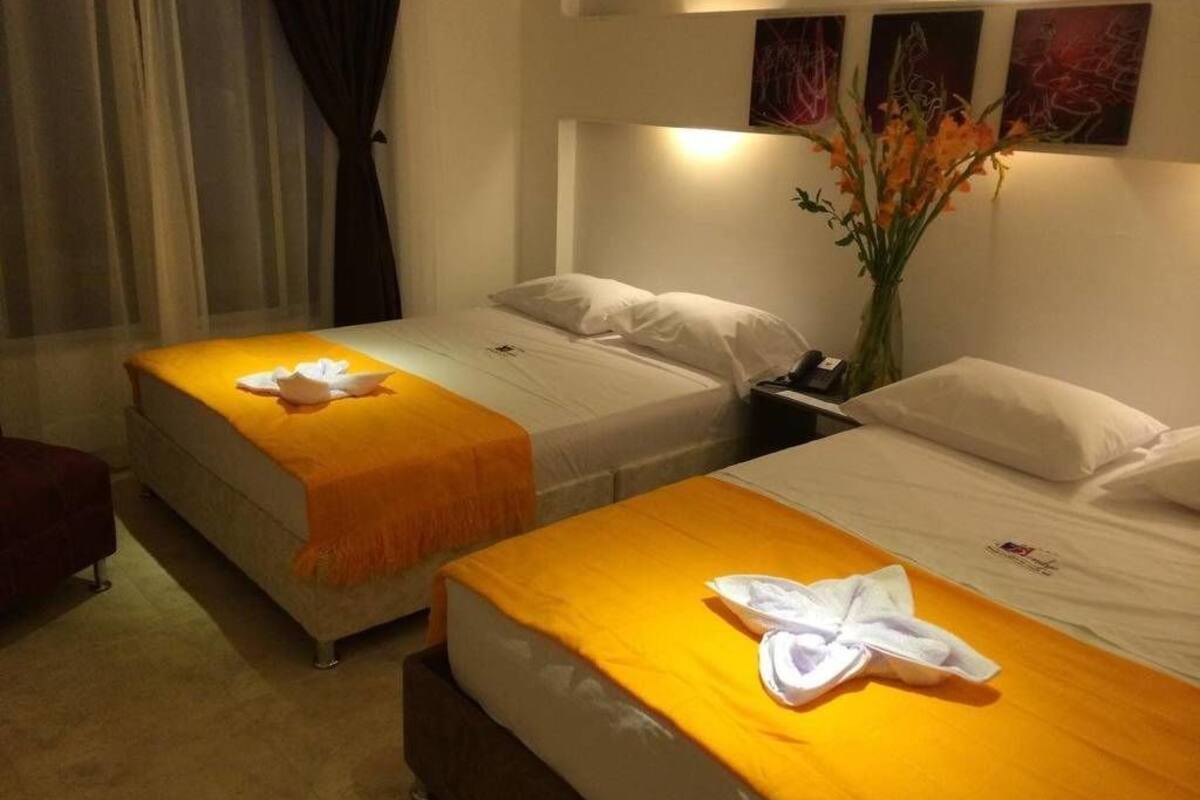 Quadruple Room | Seterika/papan seterika, Wi-fi percuma