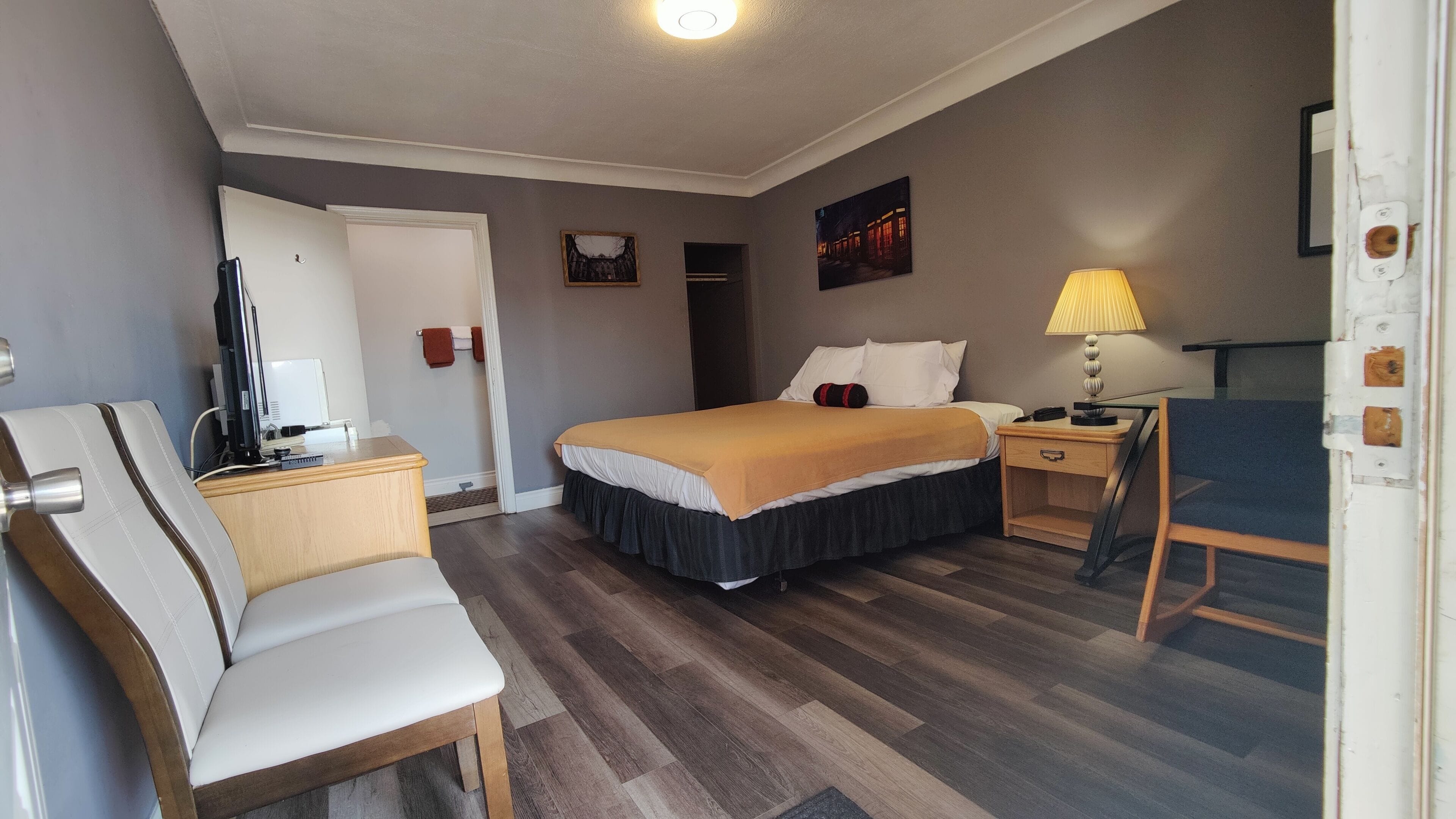 Signature kamer, 1 kingsize bed, niet-roken | Een bureau, gratis wifi
