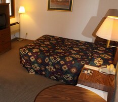 Escritorio, tabla de planchar con plancha y cunas gratuitas 