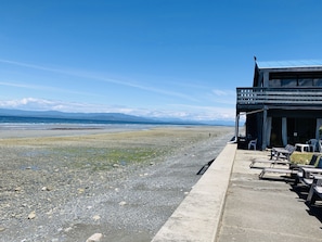 Beach/ocean view