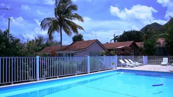 Udendørs pool
