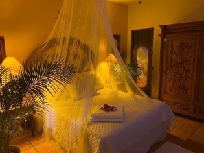 Chambre Double Standard, 1 grand lit