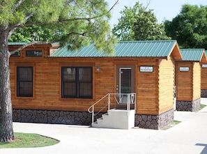Property entrance - Camp Gulf Campground (Miramar Beach)
