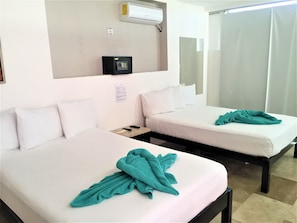 Basic Suite, 1 Bedroom, Balcony | In-room safe, laptop workspace, free WiFi - Coral Blue Beach Condo (Playa del Carmen)