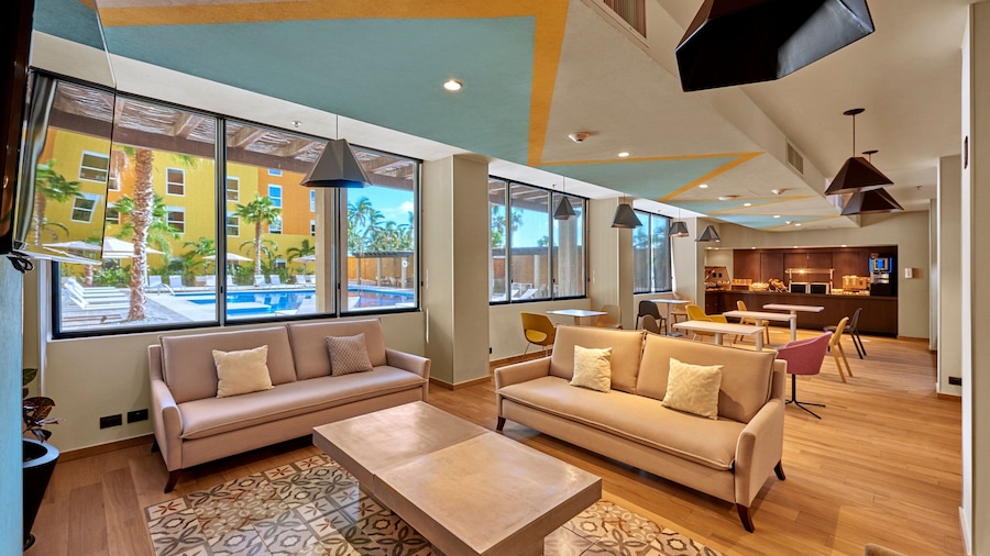 City Express Plus by Marriott Cabo San Lucas