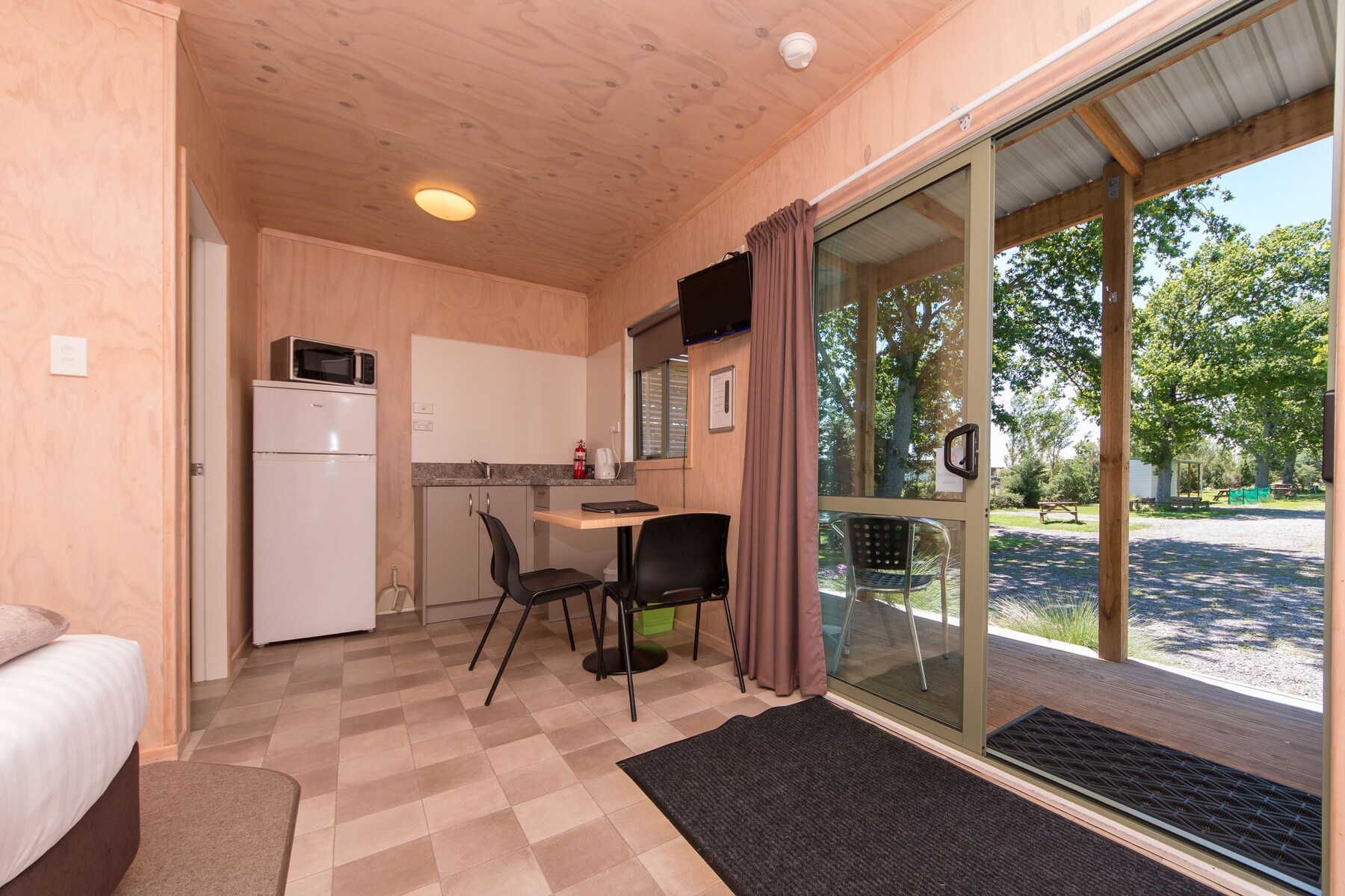 Superior Studio | Private kitchenette