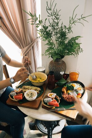Breakfast meal
