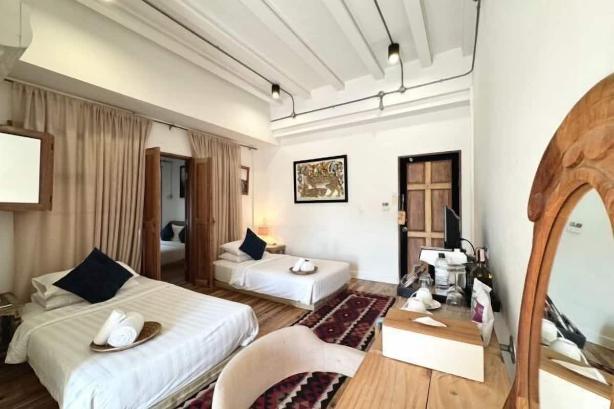 Free minibar, desk, blackout curtains, free WiFi