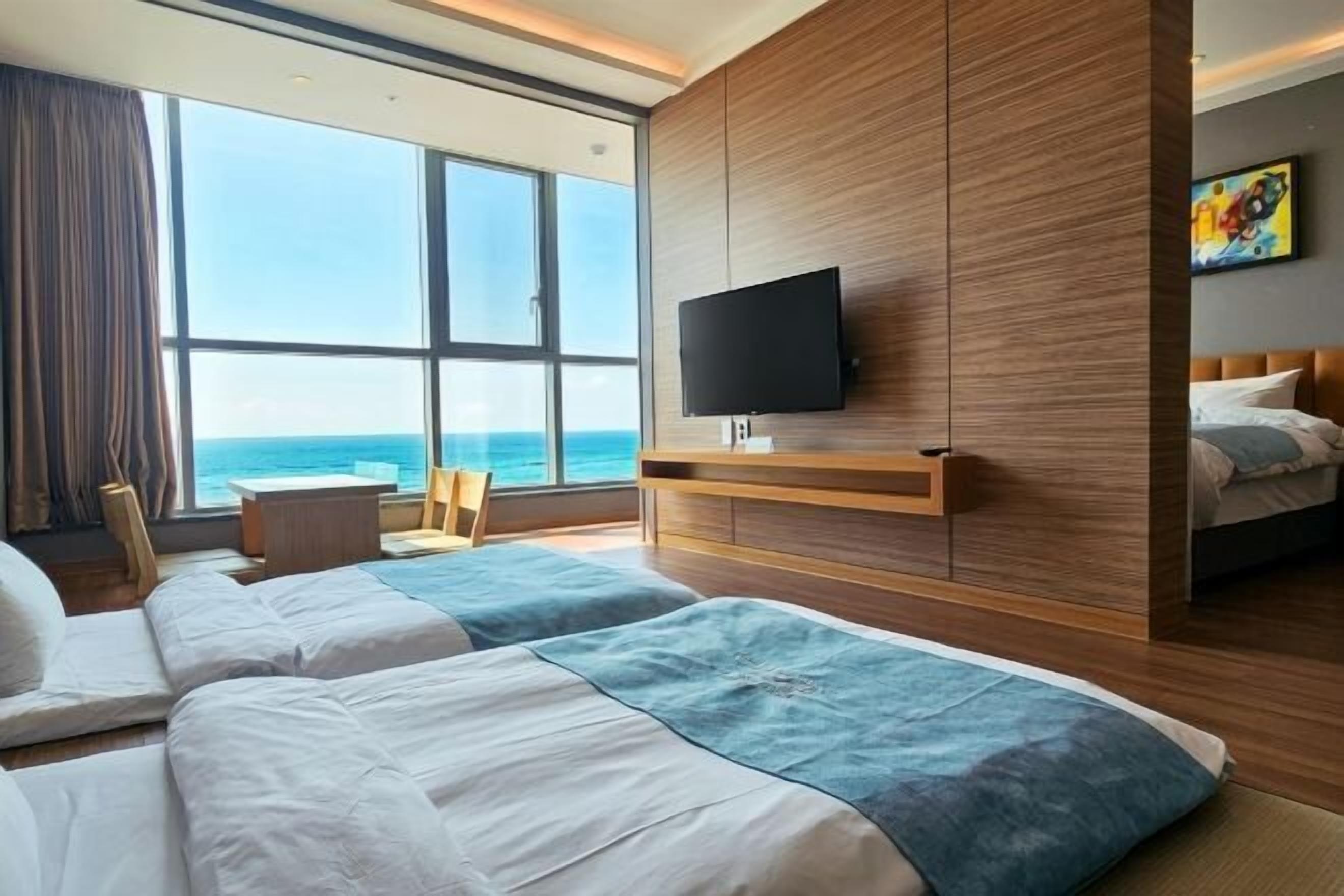 Zimmersafe, Schreibtisch, kostenloses WLAN