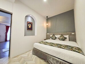 Premium Double Room - Xing Ji Hotel (Hengchun)