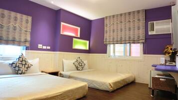 Quadruple Room | Blackout drapes, soundproofing, free WiFi, bed sheets