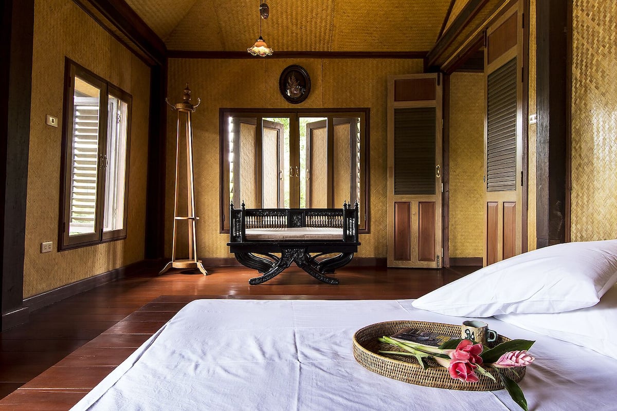 Barn House | โต๊ะทำงาน, Wi-Fi