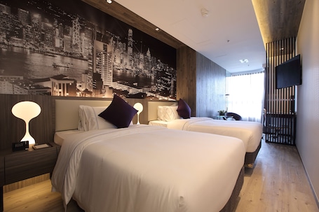 Premium bedding, down duvets, pillow-top beds, in-room safe