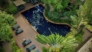 Outdoor pool - La Rivière d' Angkor Resort (Siem Reap)