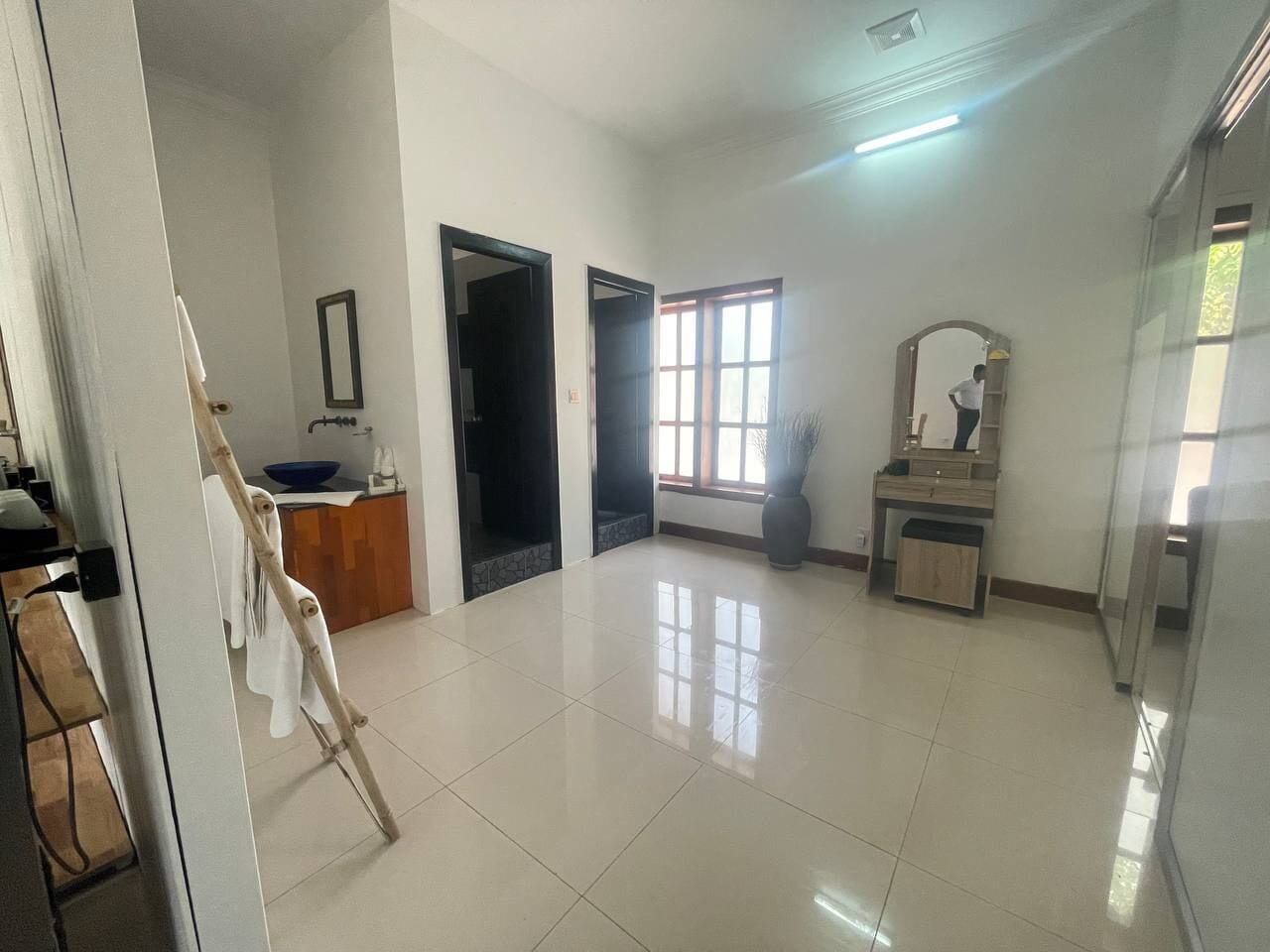 family studio | bathroom | separate bathtub and shower, free toiletries, hair dryer, bathrobes