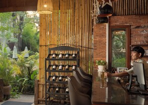 Lobby lounge - La Rivière d' Angkor Resort (Siem Reap)