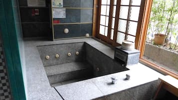 Vòi sen/bồn tắm kết hợp, bồn tắm thủy lực