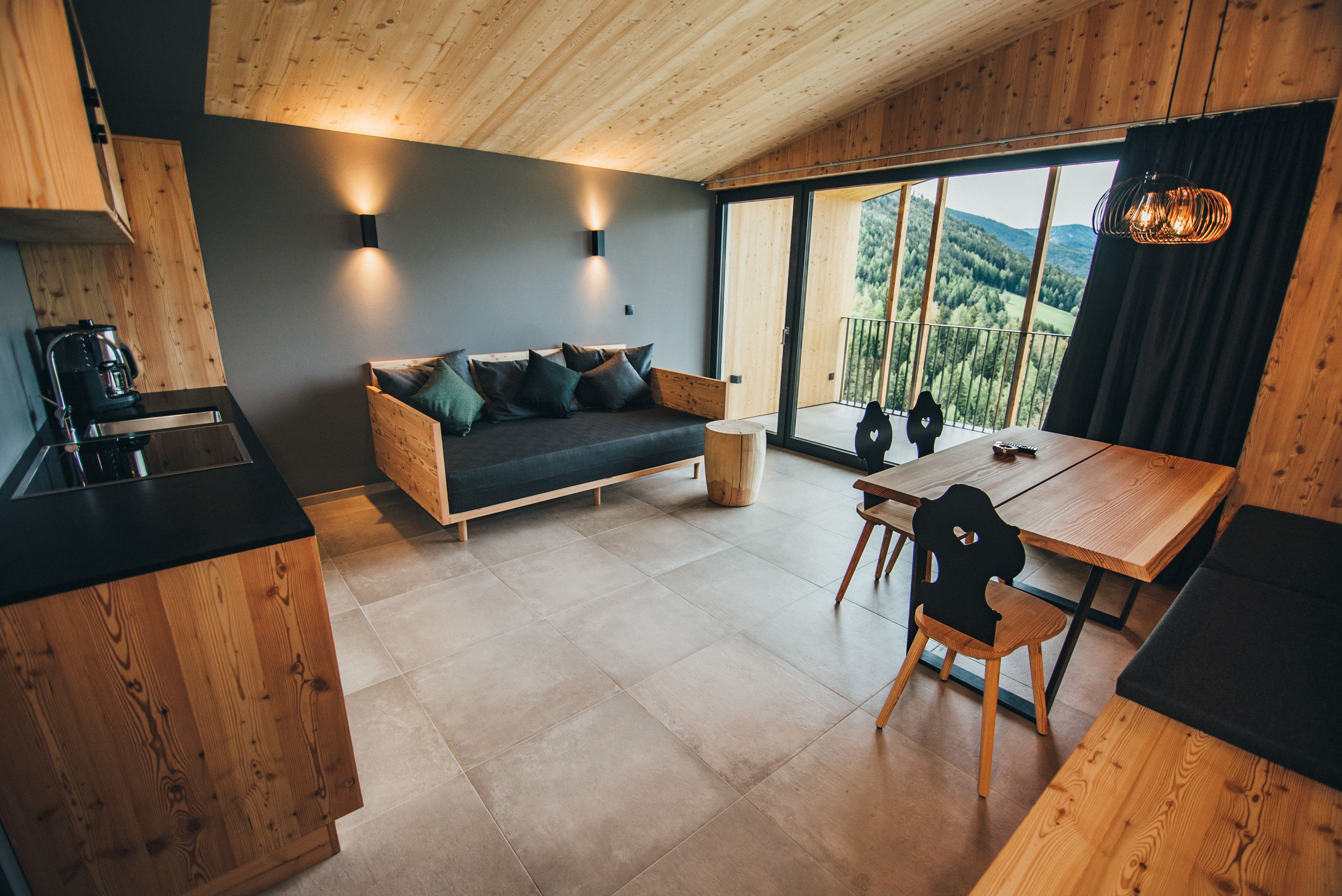 Panoramic Suite, 2 Bedrooms, Non Smoking, Valley View | Living area