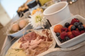 뷔페 아침 식사