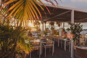 Rooftop bar