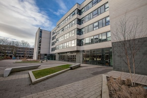 Exterior - Willow Court - Hostel (Stirling)