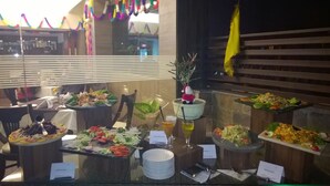 Buffet - Hotel Seven Hills Tower (Agra)