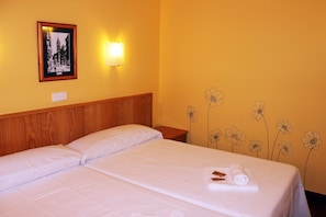 Room - Hotel Santander Antiguo (Santander)