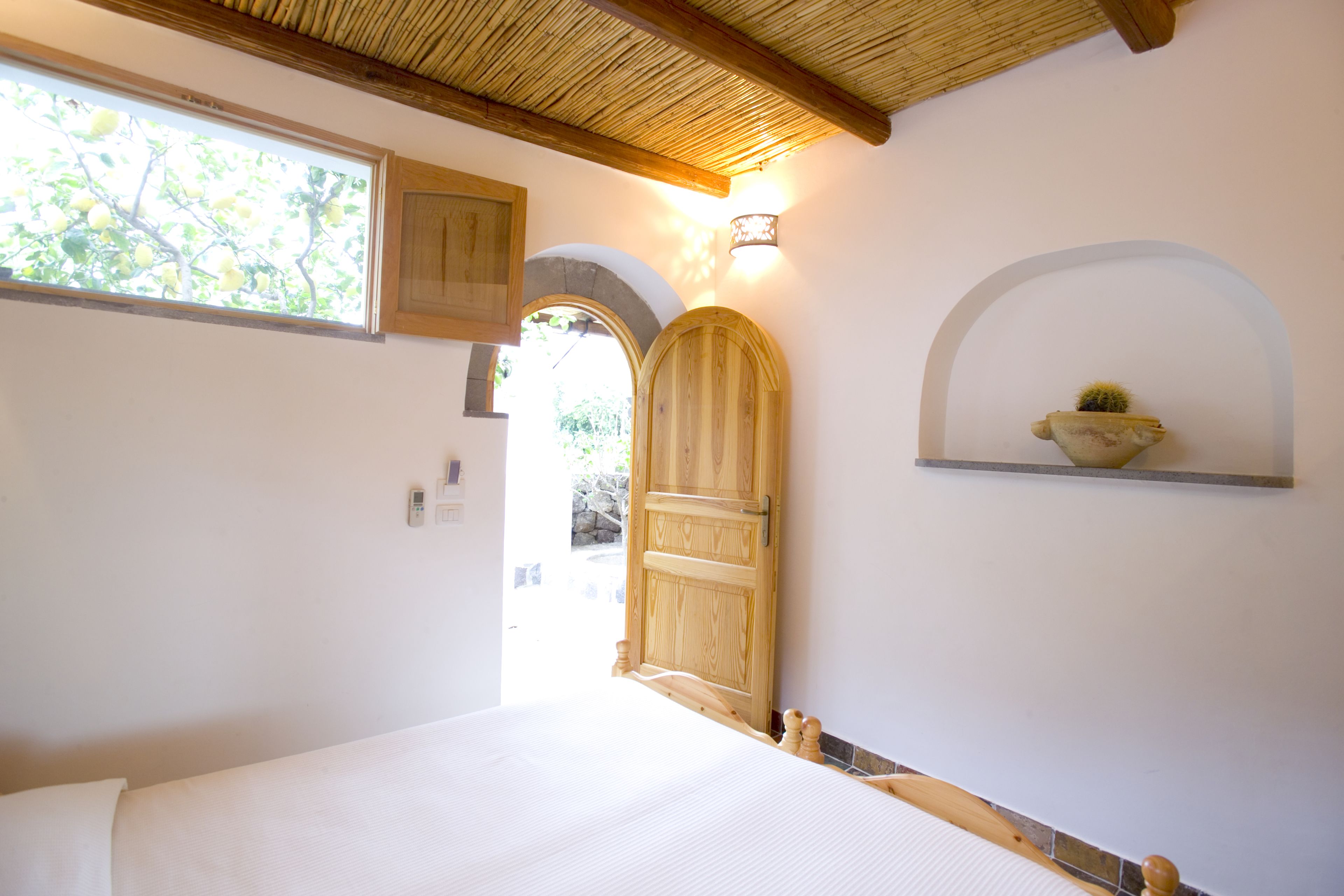 Leilighet, 2 soverom | Minibar, safe på rommet, lydisolert og wi-fi (inkludert)